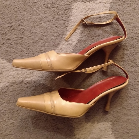 Italian Shoes Heels SZ 6 - Picture 4 of 7